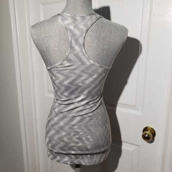 LULULEMON original cool racer back tank - Picture 3 of 3